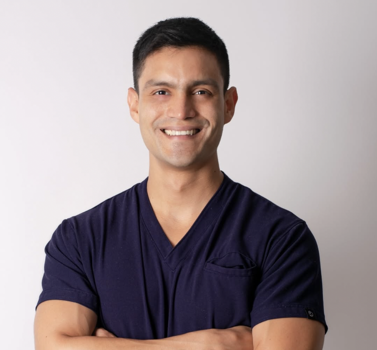 Dr. Emilio Aguilar